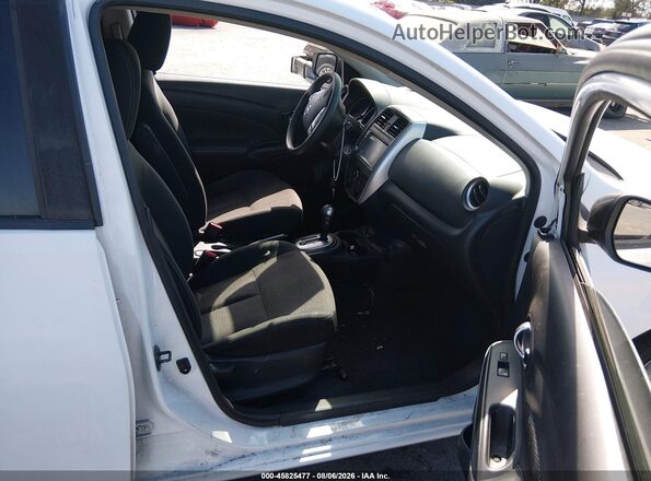 3N1CN7AP3KL850765 2019 NISSAN VERSA Белый Вид салона спереди