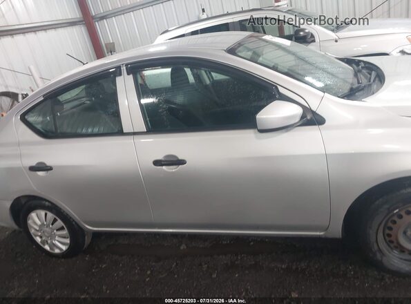 3N1CN7AP4GL857764 2016 NISSAN VERSA Gray Widok wnętrza z tyłu