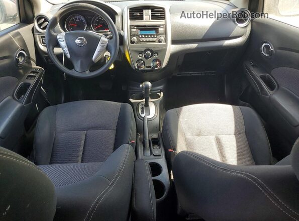 3N1CN7AP4GL859174 2016 NISSAN VERSA Gray Вид панелі приладів
