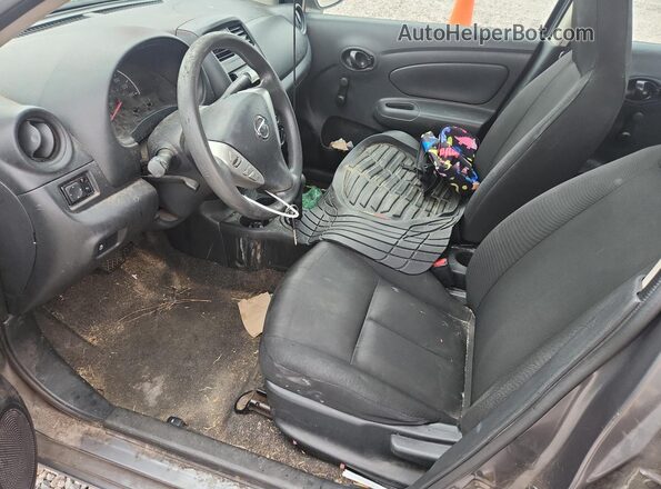 3N1CN7AP4GL901892 2016 NISSAN VERSA Серый Вид салона спереди