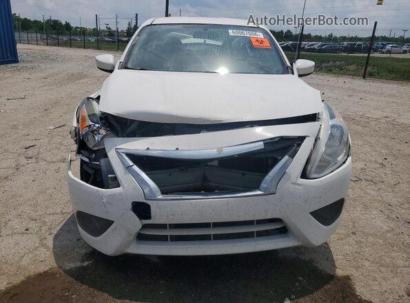 3N1CN7AP4JL855276 2018 NISSAN VERSA White Вид спереду