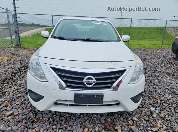 3N1CN7AP4KL822733 2019 NISSAN VERSA White Front view