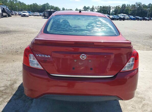 3N1CN7AP5HL847696 2017 NISSAN VERSA Red Widok z tyłu