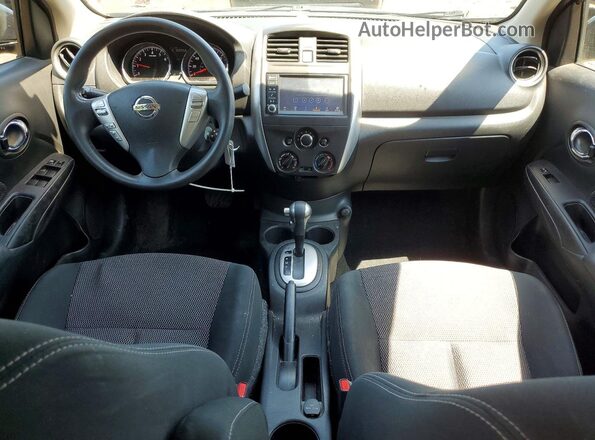 3N1CN7AP5JL886200 2018 NISSAN VERSA Black Առջևի վահանակի տեսք