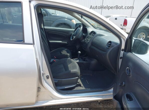 3N1CN7AP6GL842523 2016 NISSAN VERSA Серый Вид салона спереди