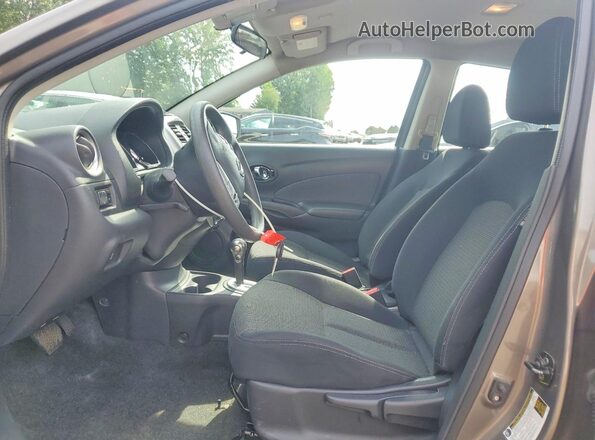 3N1CN7AP6GL852422 2016 NISSAN VERSA Gray Вид салону спереду