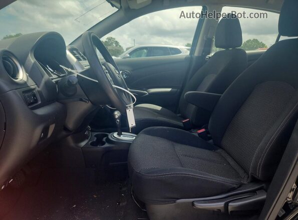3N1CN7AP6JL811568 2018 NISSAN VERSA Black Widok wnętrza z przodu