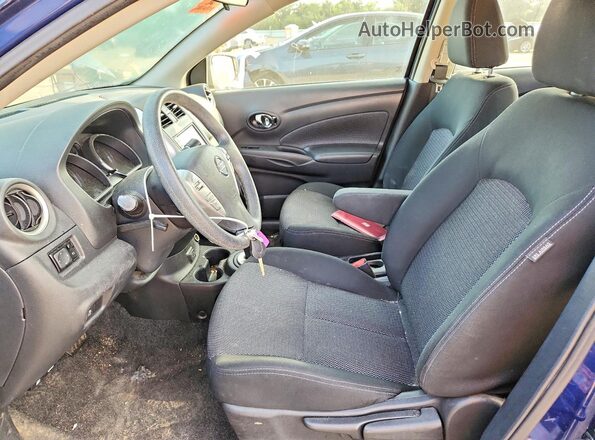 3N1CN7AP6KL861940 2019 NISSAN VERSA Blue Widok wnętrza z przodu