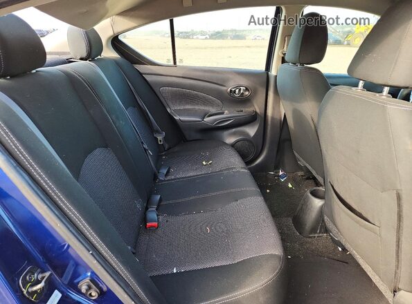 3N1CN7AP6KL861940 2019 NISSAN VERSA Blue Widok tylnych siedzeń