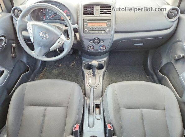 3N1CN7AP7GL849013 2016 NISSAN VERSA Gray Widok deski rozdzielczej