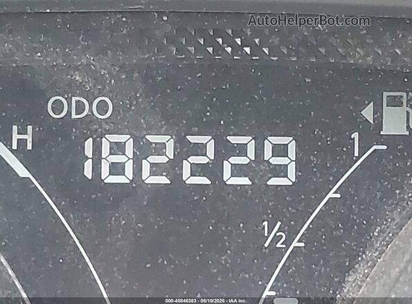 3N1CN7AP7JL809229 2018 NISSAN VERSA Красный Вид щитка приборов