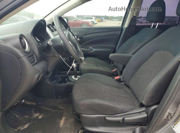 3N1CN7AP7KL800323 2019 NISSAN VERSA Gray Սալոնի դիմացի տեսք