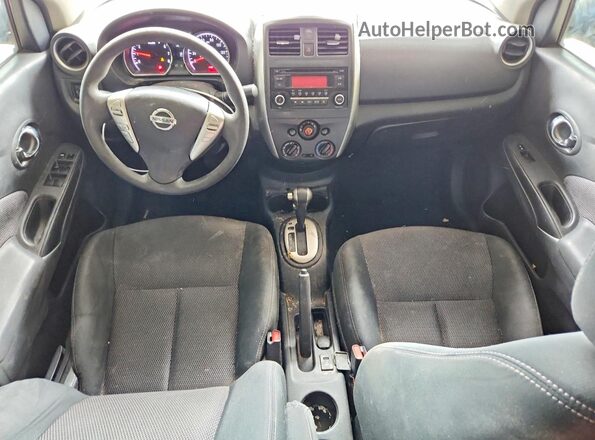3N1CN7AP8GL865415 2016 NISSAN VERSA Gray Widok deski rozdzielczej