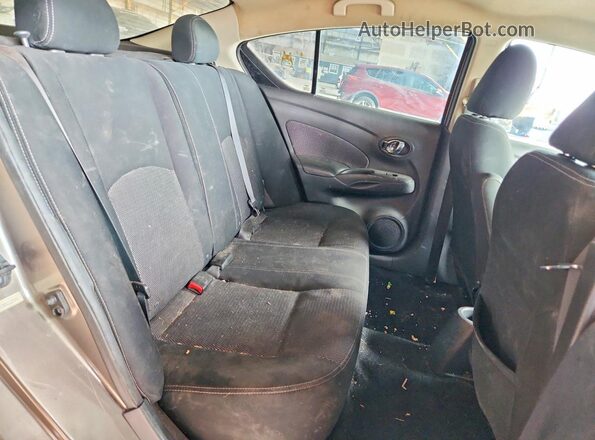 3N1CN7AP8GL865415 2016 NISSAN VERSA Gray Widok tylnych siedzeń