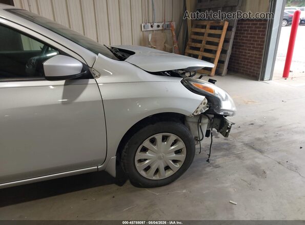 3N1CN7AP8GL868461 2016 NISSAN VERSA Silver Front view