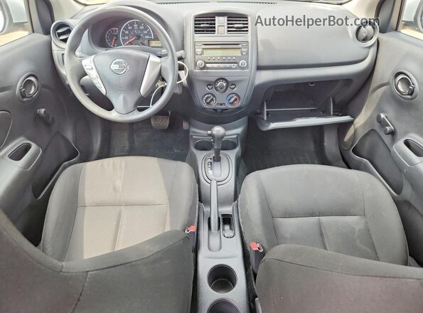 3N1CN7AP8GL884823 2016 NISSAN VERSA Silver Widok deski rozdzielczej