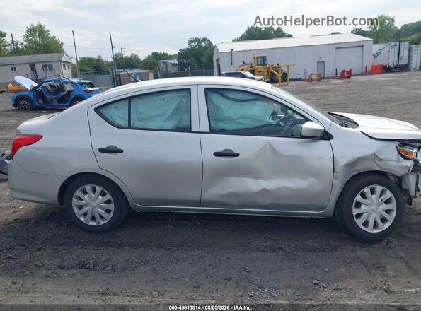 3N1CN7AP8GL891237 2016 NISSAN VERSA Silver Rear interior view