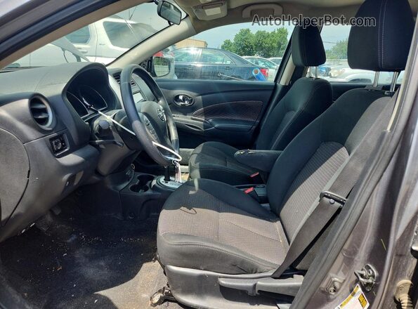 3N1CN7AP8KL848588 2019 NISSAN VERSA Gray წინა სალონის ხედი