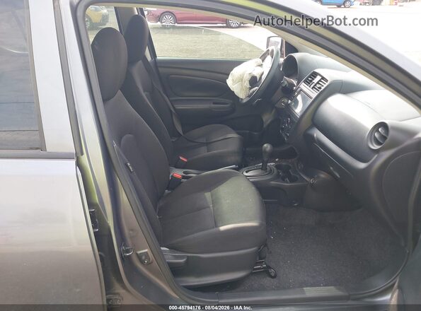 3N1CN7APXKL805354 2019 NISSAN VERSA Серый Вид салона спереди