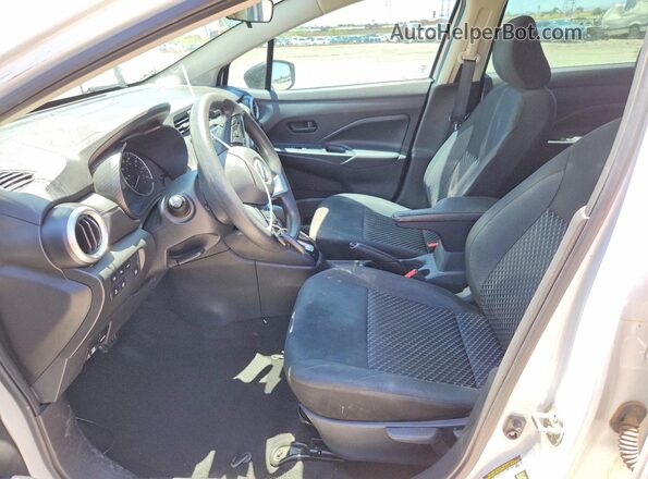 3N1CN8DV0LL897835 2020 NISSAN VERSA White Вид салону спереду