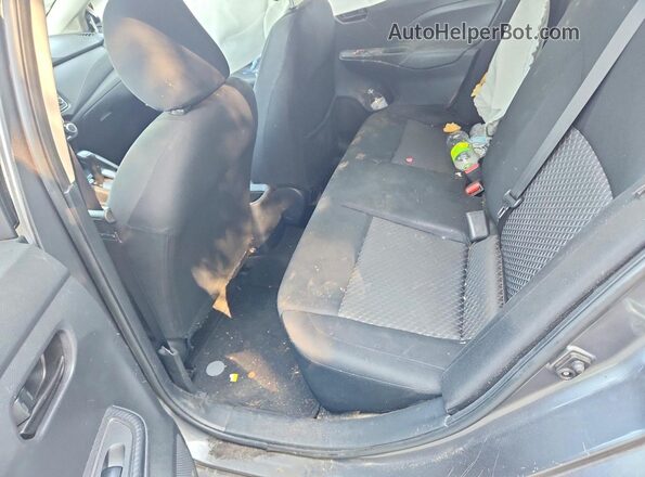 3N1CN8DV0ML910388 2021 NISSAN VERSA Gray Vista de los asientos traseros