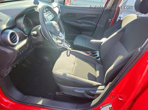 3N1CN8DV2LL891079 2020 NISSAN VERSA Red Вид салону спереду