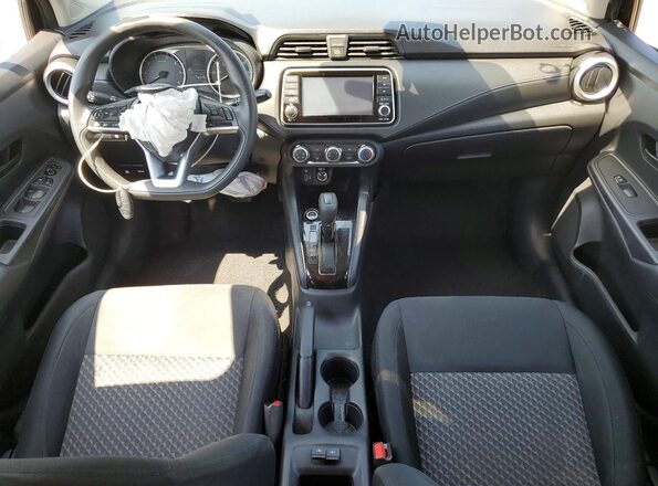 3N1CN8DV2ML812477 2021 NISSAN VERSA Black Вид панелі приладів