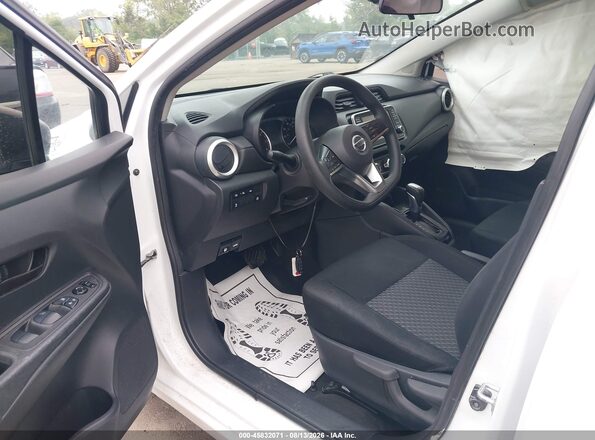 3N1CN8DV2ML910134 2021 NISSAN VERSA White Вид салону спереду