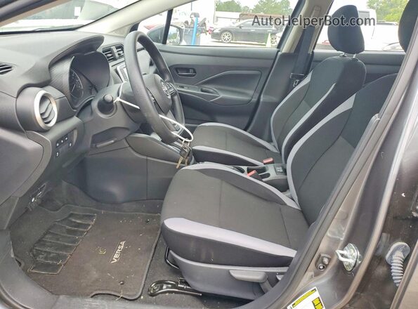 3N1CN8DV2SL849509 2025 NISSAN VERSA Gray Вид салону спереду