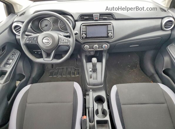 3N1CN8DV2SL849509 2025 NISSAN VERSA Gray Вид панелі приладів