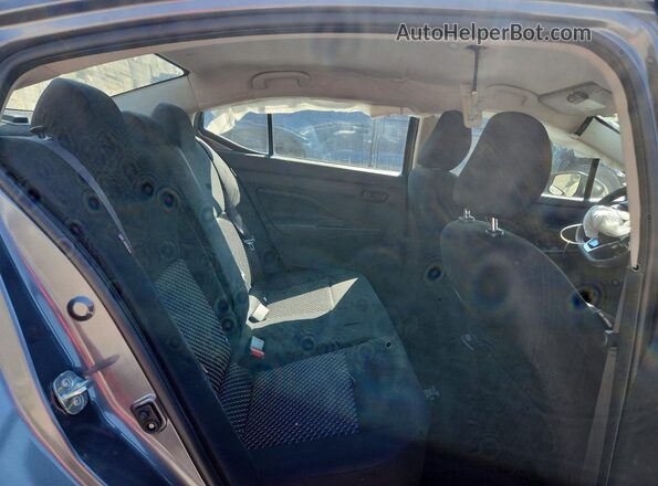 3N1CN8DV4ML910703 2021 NISSAN VERSA Серый Вид задних сидений