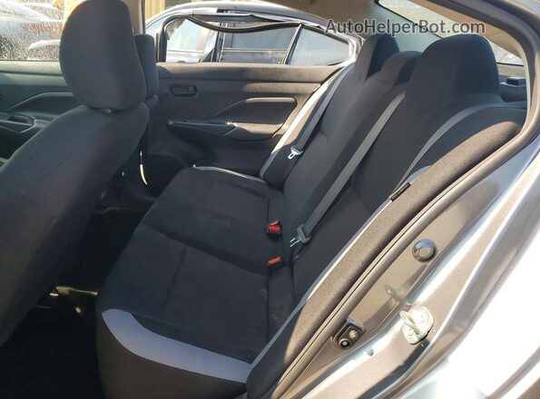 3N1CN8DV4SL856803 2025 NISSAN VERSA Gray Vista de los asientos traseros
