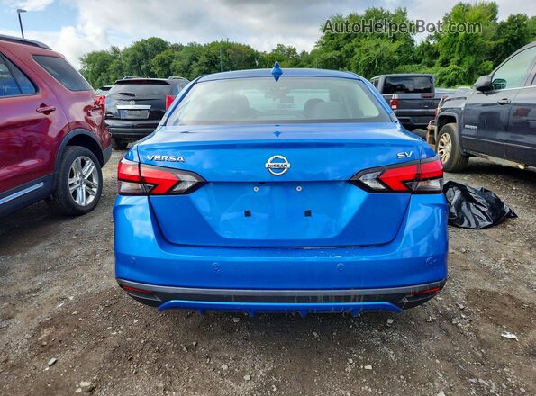 3N1CN8EV0ML884440 2021 NISSAN VERSA Blue Вид ззаду