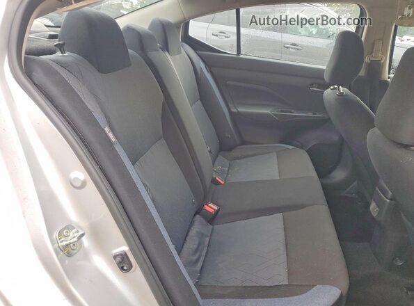 3N1CN8EV0SL839740 2025 NISSAN VERSA Silver უკანა სავარძლების ხედი