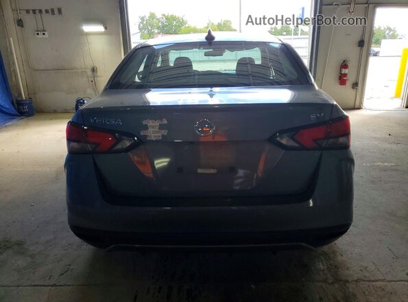 3N1CN8EV1ML875892 2021 NISSAN VERSA Silver Vista trasera