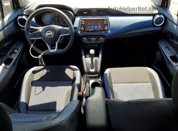 3N1CN8EV1SL860077 2025 NISSAN VERSA Белый Вид панели приборов