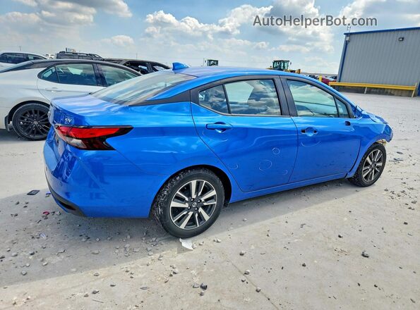 3N1CN8EV2LL859828 2020 NISSAN VERSA Синий Задняя правая четверть
