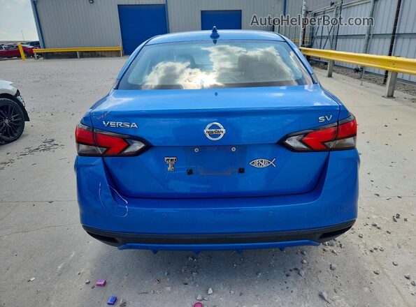 3N1CN8EV2LL859828 2020 NISSAN VERSA Синий Вид сзади