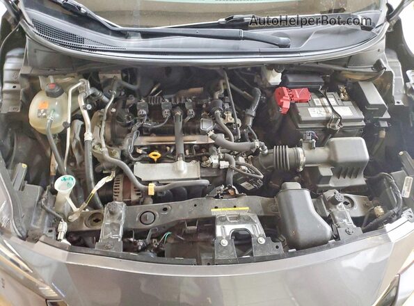3N1CN8EV2LL884275 2020 NISSAN VERSA Gray Widok wnętrza z tyłu