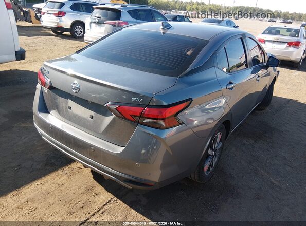 3N1CN8EV2ML807844 2021 NISSAN VERSA Серый Задняя правая четверть