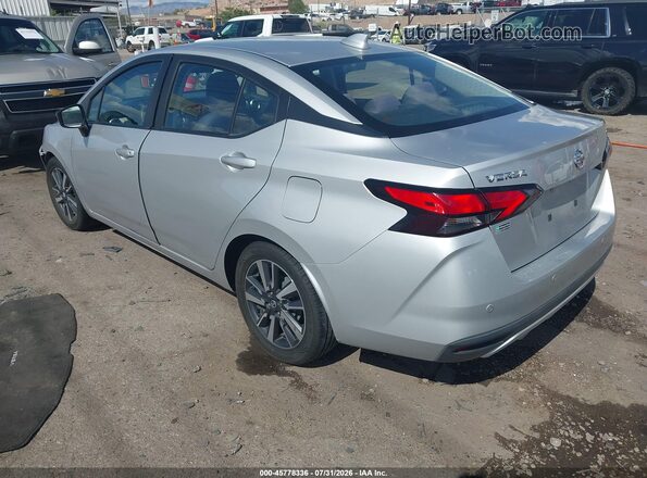 3N1CN8EV2ML856560 2021 NISSAN VERSA Silver Задня ліва чверть