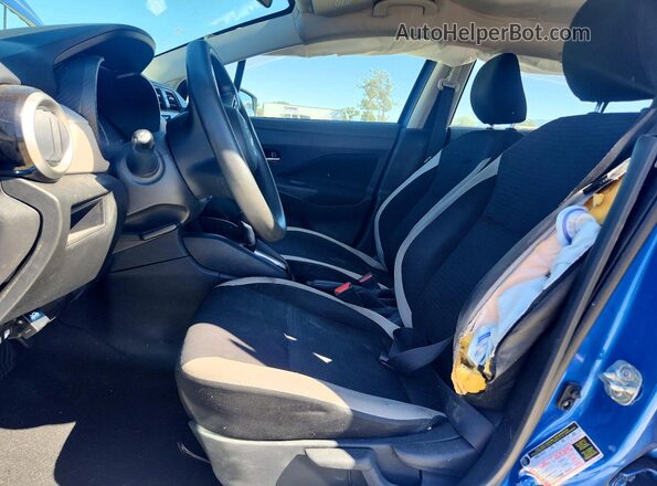 3N1CN8EV2ML872175 2021 NISSAN VERSA Blue Вид салону спереду