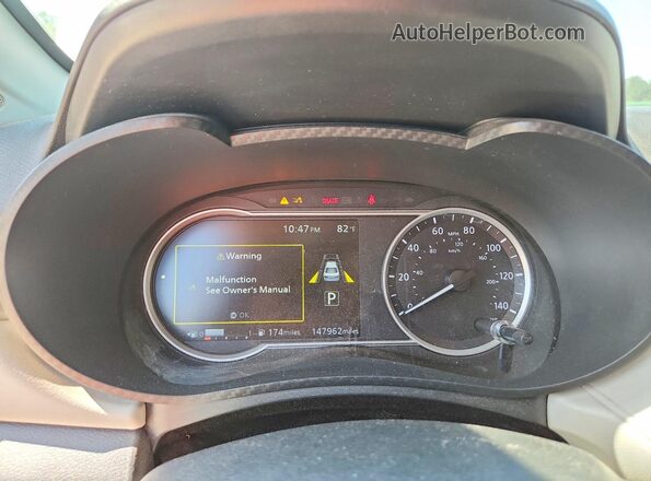 3N1CN8EV2ML918457 2021 NISSAN VERSA Silver Սարքավորումների վահանակի տեսք