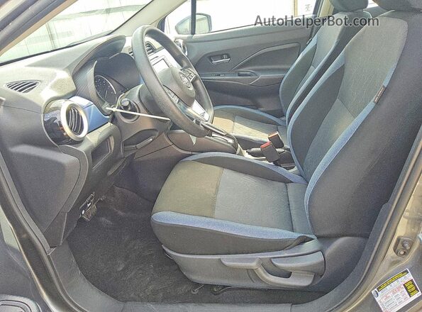 3N1CN8EV2SL838475 2025 NISSAN VERSA Gray VIN კოდის სტიკერის ხედი