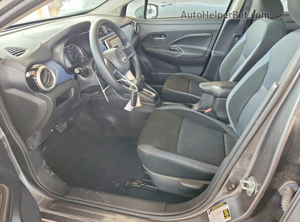 3N1CN8EV2SL839397 2025 NISSAN VERSA Gray Вид салону спереду