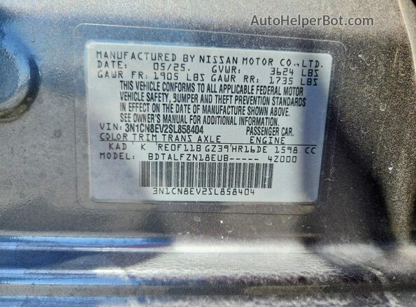 3N1CN8EV2SL858404 2025 NISSAN VERSA Gray Widok naklejki z numerem VIN