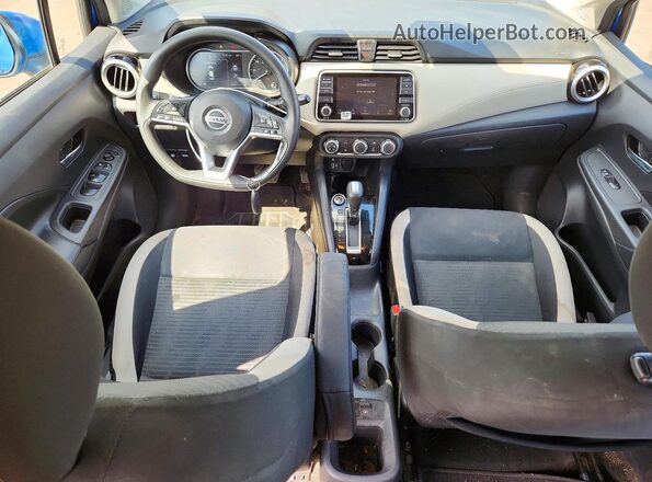 3N1CN8EV3LL801095 2020 NISSAN VERSA Blue Widok deski rozdzielczej