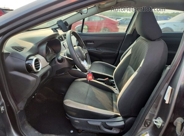 3N1CN8EV3ML870547 2021 NISSAN VERSA Gray Widok wnętrza z przodu