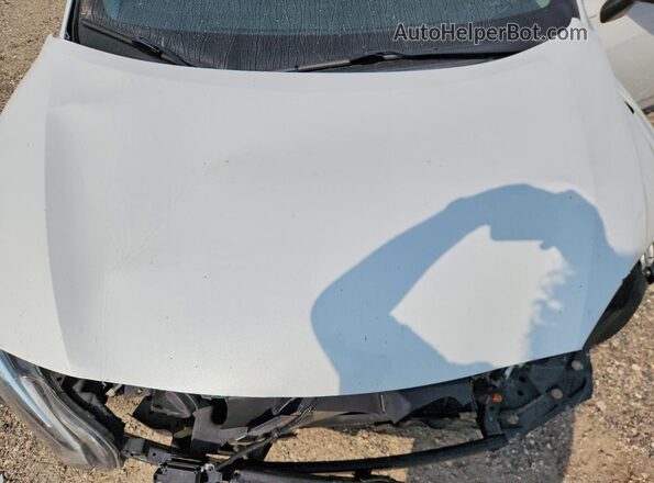 3N1CN8EV3ML903675 2021 NISSAN VERSA White Widok wnętrza z tyłu