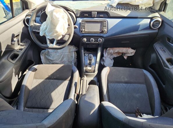 3N1CN8EV3SL812581 2025 NISSAN VERSA Gray Widok deski rozdzielczej